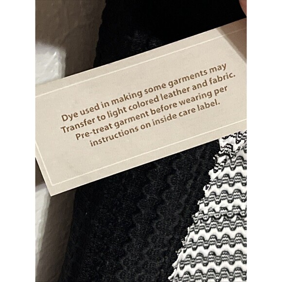 Women’s Alya Black and White Fit & Flare Mini Dress Size Small New with Tags - Picture 5 of 13